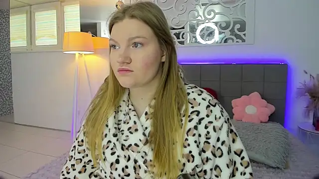 Snapshot of AshleyJoness chatting on March 18, 2026, 5:32 am AshleyJoness online show from March 18, 2026, 5:32 am