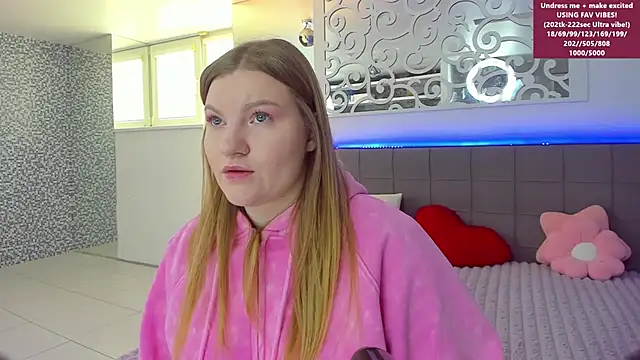 Snapshot of AshleyJoness chatting on March 16, 2026, 6:17 am AshleyJoness online show from March 16, 2026, 6:17 am