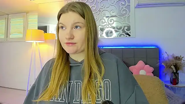 Snapshot of AshleyJoness chatting on February 24, 2026, 6:14 am AshleyJoness online show from February 24, 2026, 6:14 am