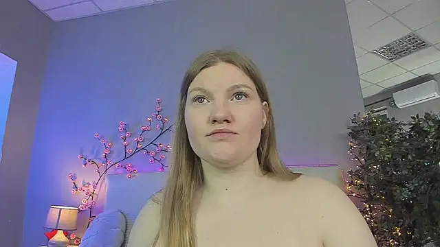 AshleyJoness online show from May 7, 2026, 5:01 am