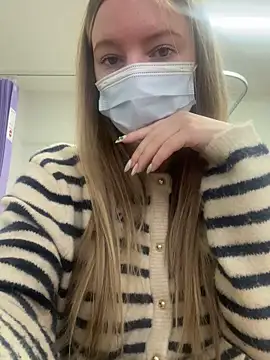 hazel wood21 online show from March 30, 2026, 9:44 am