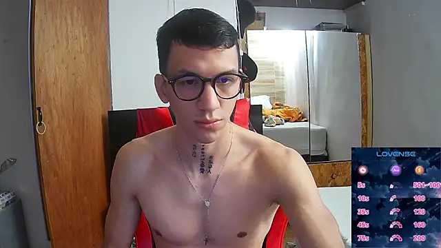 Snapshot of angelicious_ chatting on February 19, 2026, 1:08 pm angelicious online show from February 19, 2026, 1:08 pm