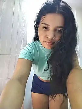 Snapshot of Eimy-04 chatting on August 2, 2026, 1:15 am Eimy-04 online show from August 2, 2026, 1:15 am