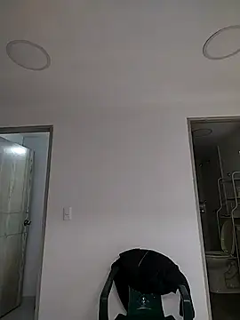 Snapshot of Eimy-04 chatting on November 1, 2025, 2:22 pm Eimy-04 online show from November 1, 2025, 2:22 pm