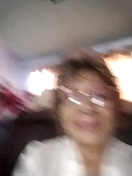 Snapshot of OliviaMorris1 chatting on March 20, 2026, 12:17 pm OliviaMorris1 online show from March 20, 2026, 12:17 pm