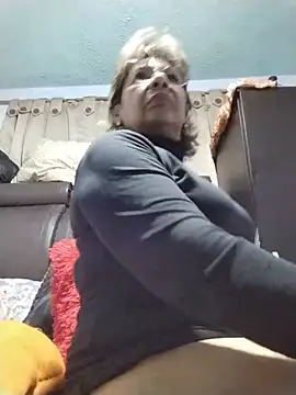 Snapshot of OliviaMorris1 chatting on June 30, 2026, 2:22 am OliviaMorris1 online show from June 30, 2026, 2:22 am
