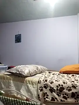 Snapshot of OliviaMorris1 chatting on February 6, 2026, 6:37 pm OliviaMorris1 online show from February 6, 2026, 6:37 pm