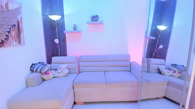 anuskah online show from February 4, 2026, 7:53 pm