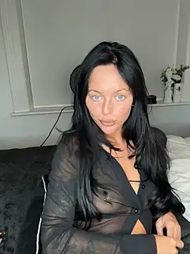 Snapshot of juicylucie chatting on September 8, 2025, 9:03 pm juicylucie online show from September 8, 2025, 9:03 pm