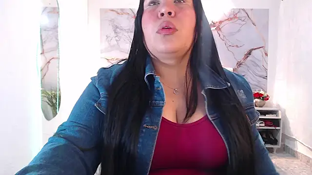 Snapshot of Ashley_Grahaam chatting on October 9, 2025, 10:43 pm Ashley Grahaam online show from October 9, 2025, 10:43 pm