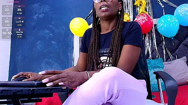 Snapshot of ebony__jheim chatting on July 9, 2026, 12:15 pm ebony jheim online show from July 9, 2026, 12:15 pm