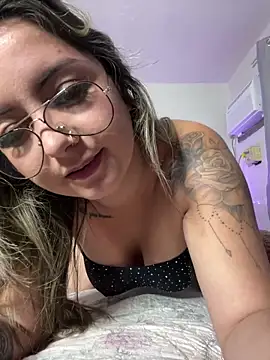 sophiemonroevip online show from September 29, 2025, 12:00 pm