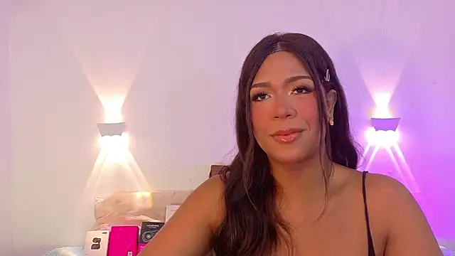 Snapshot of Sol_Vanegas chatting on June 1, 2026, 8:52 pm Sol Vanegas online show from June 1, 2026, 8:52 pm