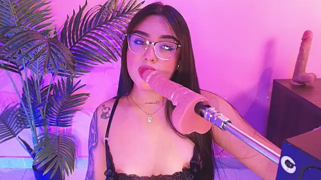 Lana ortega online show from June 5, 2026, 7:36 am