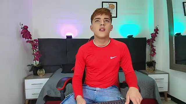 Lucass love online show from June 13, 2026, 5:22 pm