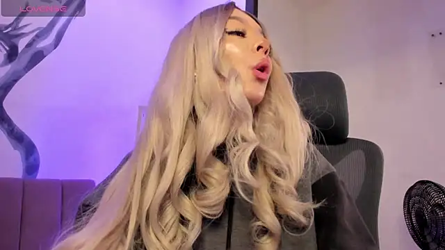 CleoWhite online show from January 6, 2026, 9:08 pm