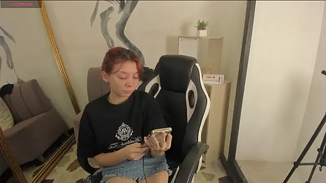 CleoWhite online show from January 31, 2026, 7:56 pm