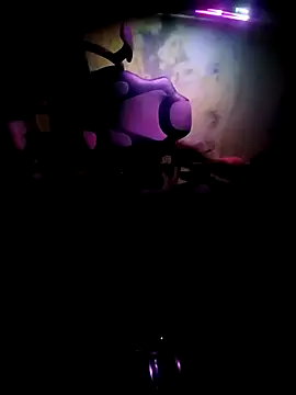 Veww1313 online show from December 4, 2025, 9:08 am