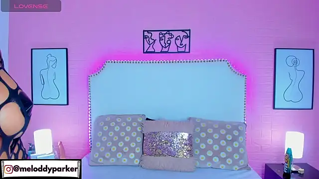 Meloddy Parkerr  online show from November 8, 2025, 4:27 am