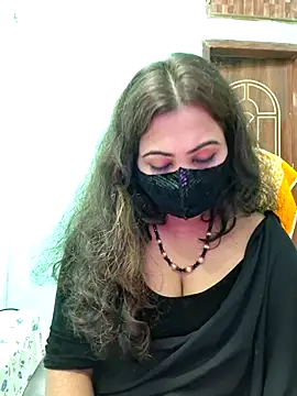 Bristy- online show from December 17, 2025, 10:48 pm