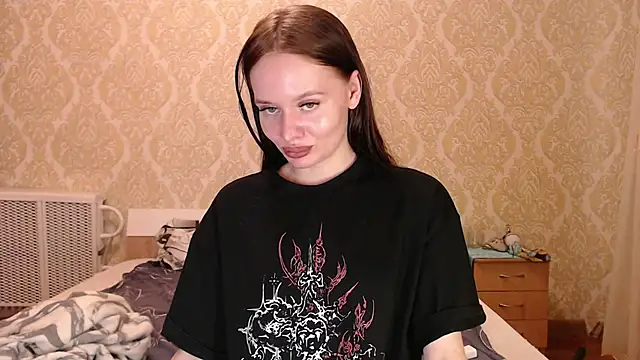 Snapshot of Kitkaat00 chatting on October 29, 2025, 2:27 pm Kitkaat00 online show from October 29, 2025, 2:27 pm