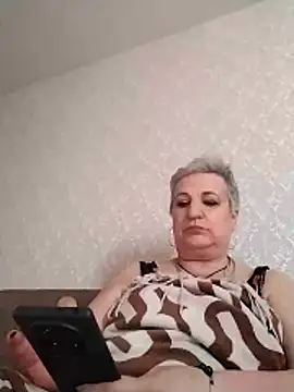 StarNicole online show from April 28, 2026, 1:59 pm