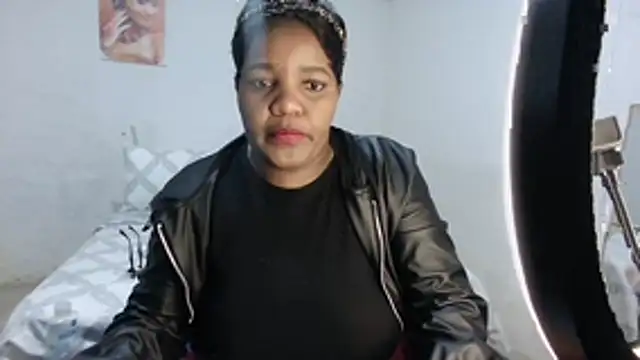 ChubbyBitch26 online show from August 3, 2026, 8:58 pm
