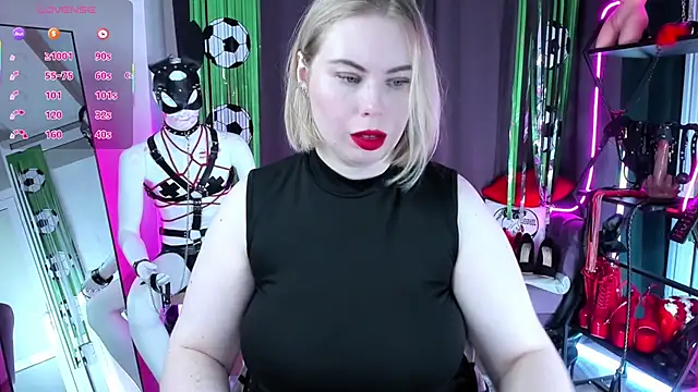 Snapshot of Anna_Maxwell chatting on July 21, 2026, 2:03 am Anna Maxwell online show from July 21, 2026, 2:03 am