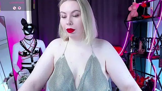 Anna Maxwell online show from April 25, 2026, 2:03 am