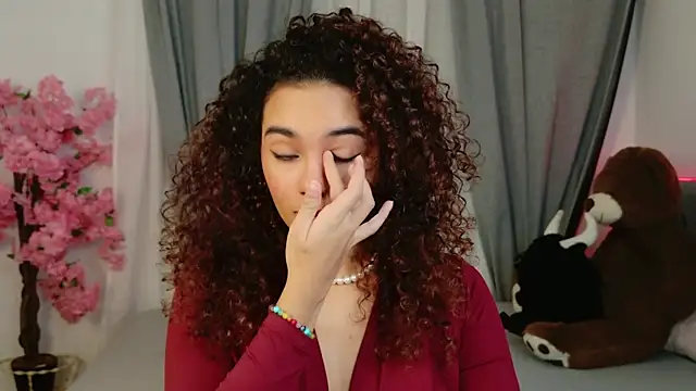 Snapshot of Taylor_Tina chatting on October 12, 2025, 5:42 am Taylor Tina online show from October 12, 2025, 5:42 am