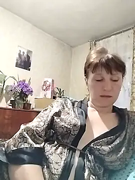 Flower2931 online show from March 7, 2026, 4:34 pm