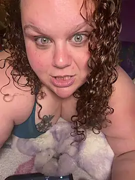 Fatpussybigass online show from June 13, 2026, 9:57 pm