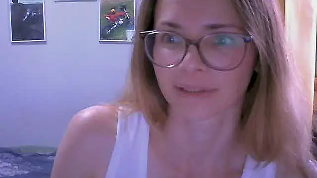 Snapshot of SEA_Dream chatting on September 12, 2025, 8:14 am SEA Dream online show from September 12, 2025, 8:14 am