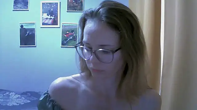 Snapshot of SEA_Dream chatting on September 17, 2025, 5:31 am SEA Dream online show from September 17, 2025, 5:31 am