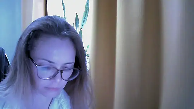 Snapshot of SEA_Dream chatting on September 18, 2025, 4:48 am SEA Dream online show from September 18, 2025, 4:48 am