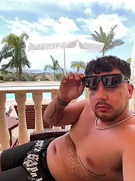 Snapshot of MrSavagexx chatting on May 13, 2026, 8:43 am MrSavagexx online show from May 13, 2026, 8:43 am
