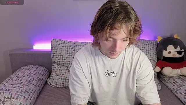 ellen and danny online show from October 19, 2025, 5:05 pm