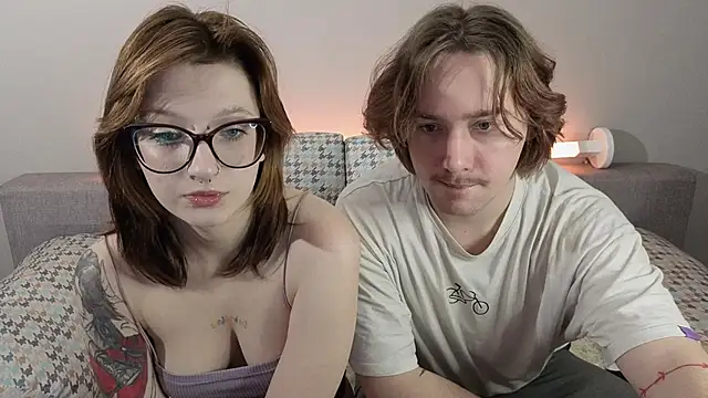 Snapshot of ellen_and_danny chatting on November 7, 2025, 5:06 pm ellen and danny online show from November 7, 2025, 5:06 pm