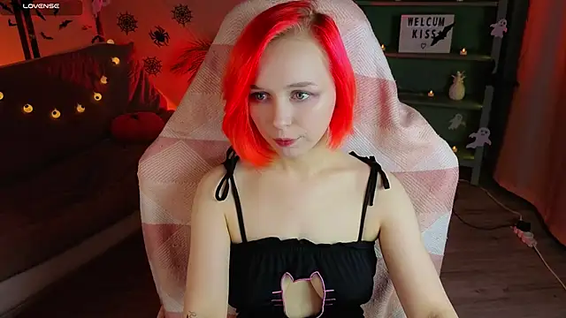 NaomiYoru online show from October 23, 2025, 8:29 pm