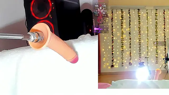 Snapshot of Kitty__Rose__ chatting on November 21, 2025, 10:03 am Kitty Rose online show from November 21, 2025, 10:03 am