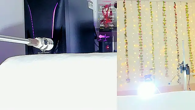 Kitty  Rose   online show from February 14, 2026, 10:04 am