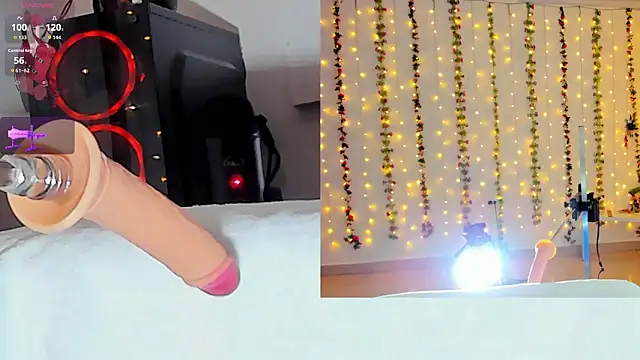 Snapshot of Kitty__Rose__ chatting on October 13, 2025, 10:28 am Kitty Rose online show from October 13, 2025, 10:28 am