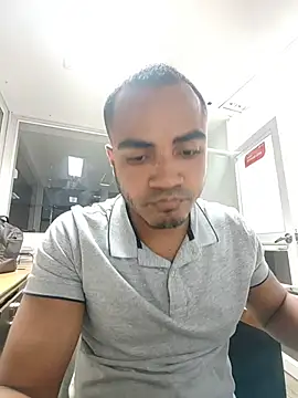 SanChacal5694 online show from November 5, 2025, 10:35 pm