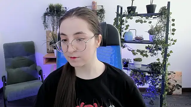 Snapshot of VirtuallVoyant chatting on March 16, 2026, 7:23 am VirtuallVoyant online show from March 16, 2026, 7:23 am