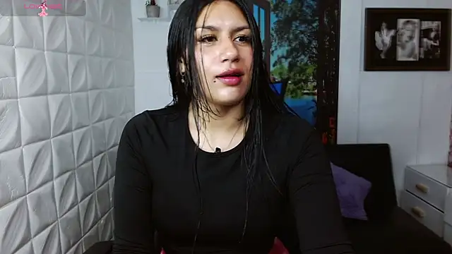 Snapshot of gigi_gilt_ chatting on July 19, 2026, 1:19 pm gigi gilt online show from July 19, 2026, 1:19 pm