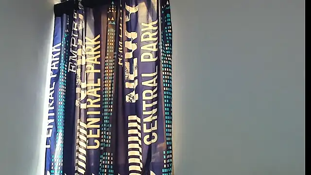 Snapshot of _Logan_Colton_ chatting on December 2, 2025, 5:36 pm Logan Colton online show from December 2, 2025, 5:36 pm