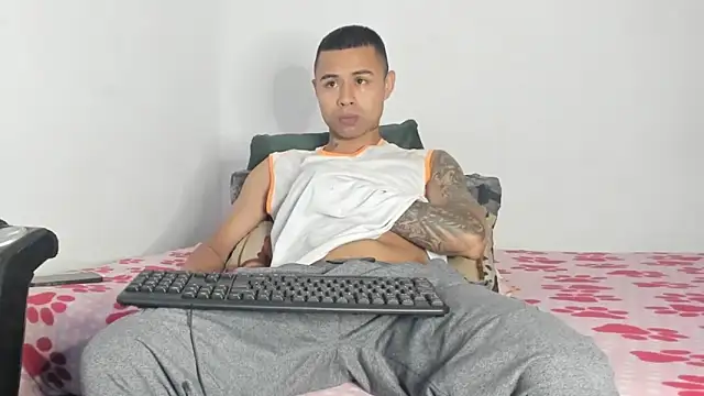  Logan Colton  online show from June 9, 2026, 10:00 pm