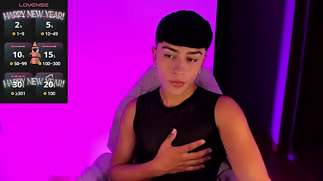 Snapshot of Matheewx_m chatting on October 9, 2025, 2:56 am Matheewx m online show from October 9, 2025, 2:56 am