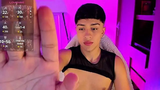 Snapshot of Matheewx_m chatting on March 15, 2026, 5:36 am Matheewx m online show from March 15, 2026, 5:36 am