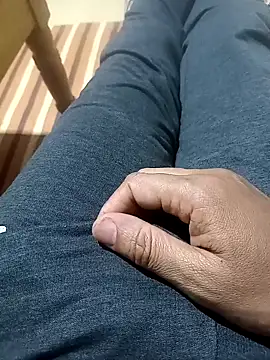 Snapshot of svvagesexyy chatting on November 10, 2025, 9:42 pm svvagesexyy online show from November 10, 2025, 9:42 pm